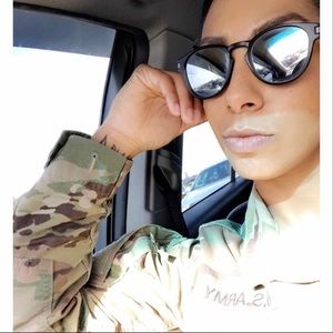 WELCOME - MEET KAT 🍻